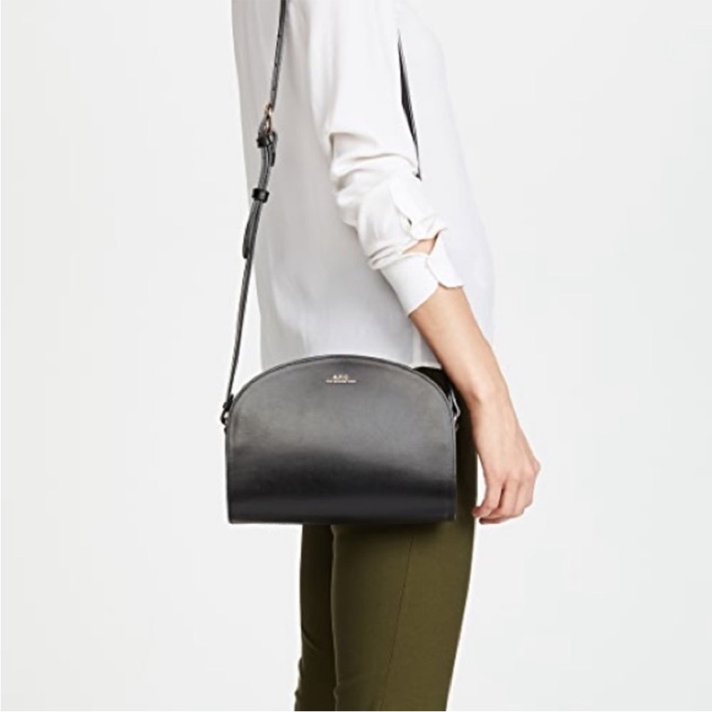 APC Half Moon Bag Black
